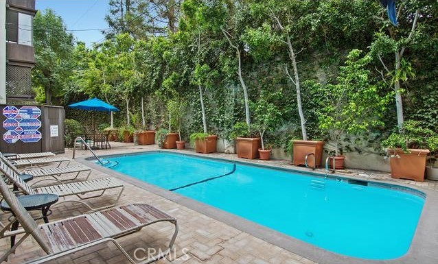 1277 S BEVERLY GLN BLVD