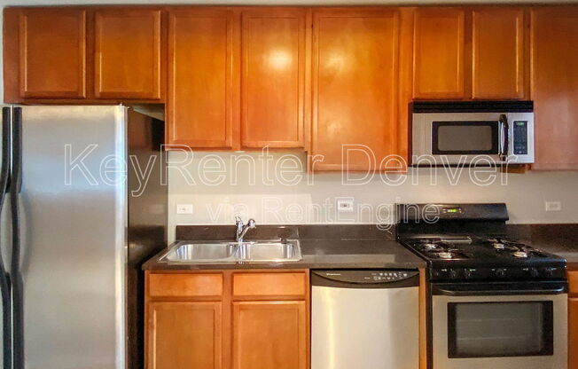 2100 N Franklin St Unit 14