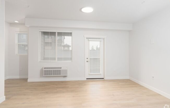 2 beds, 2 baths, 1,195 sqft, $1,750, Unit I-102