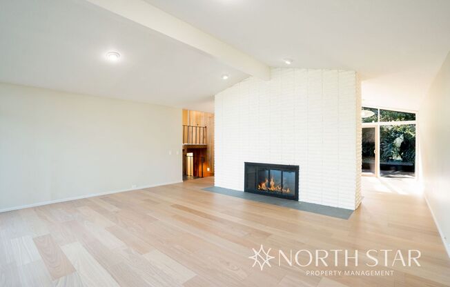 Amazing Updated Mid-Century in the Prime Palisades Neighborhood