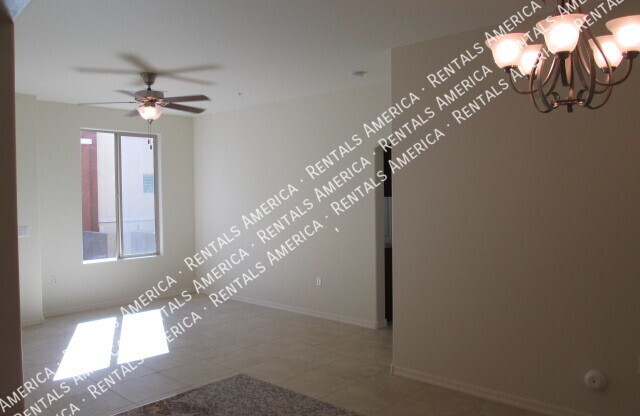 7726 E BASELINE Road