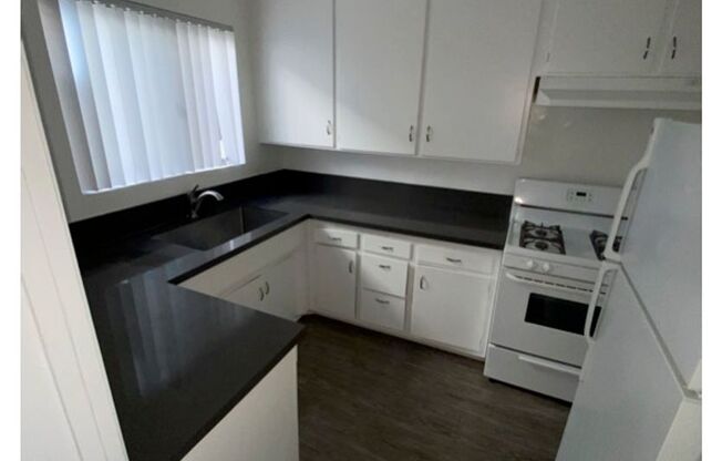 1 bed, 1 bath, $2,395, Unit 1