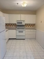 2 beds, 2 baths, 1,206 sqft, $3,000, Unit 115