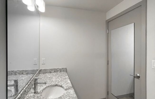 2 beds, 2 baths, 1,036 sqft, $3,095, Unit 505