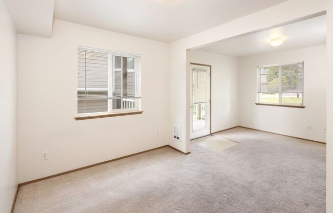 Courtyard Apartments, Studios and 2 Beds, 2 Bath Units Available!