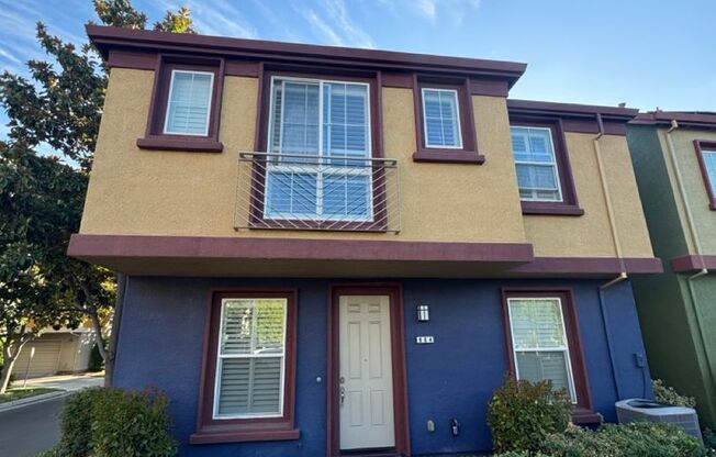 3 bedroom | 2.5 bathroom | West Sacramento Iron Works Home