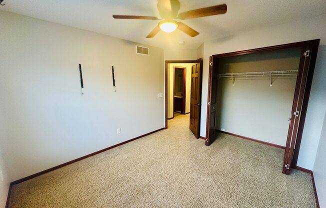 3 beds, 2.5 baths, $2,195, Unit UNIT D