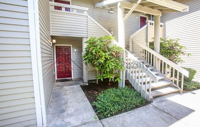 Charming 2 Bed 2 Bath Condo in Redmond