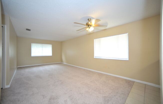 2410 FOX HOLLOW DR
