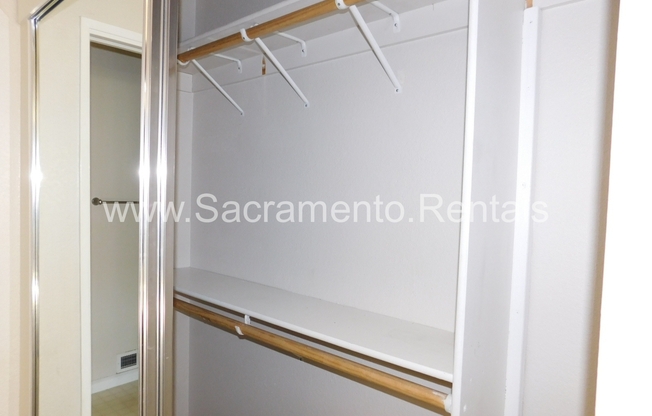 2 beds, 2.5 baths, $1,695