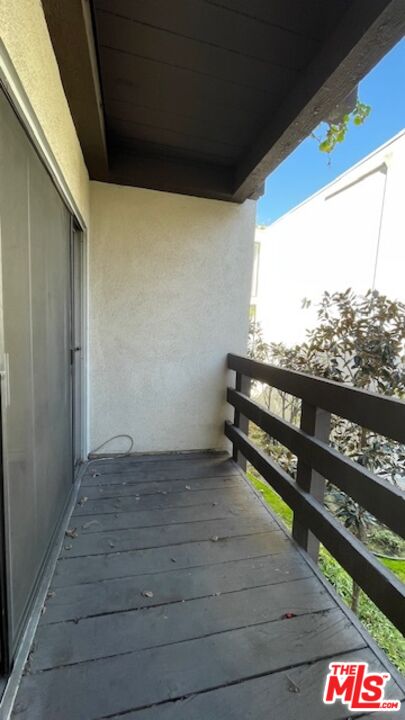 1 bed, 1 bath, 566 sqft, $2,050, Unit 260