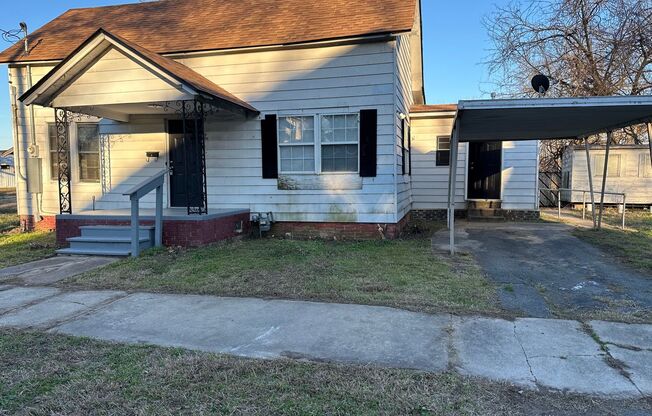 Charming 3-Bedroom, 2-Bath Home at 107 Beech St, Pine Bluff, AR – Don't Miss Out!