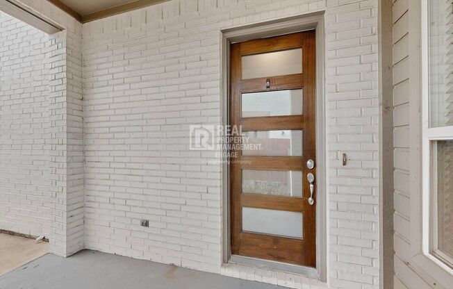 Open House: Saturday, September 27th, 3:00pm - 5:00pm