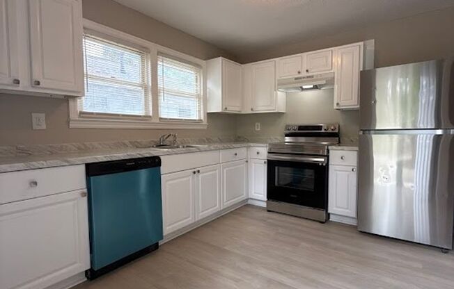 2 bed 2 bath in Atlanta!