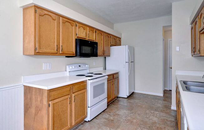 2 beds, 2 baths, $1,900