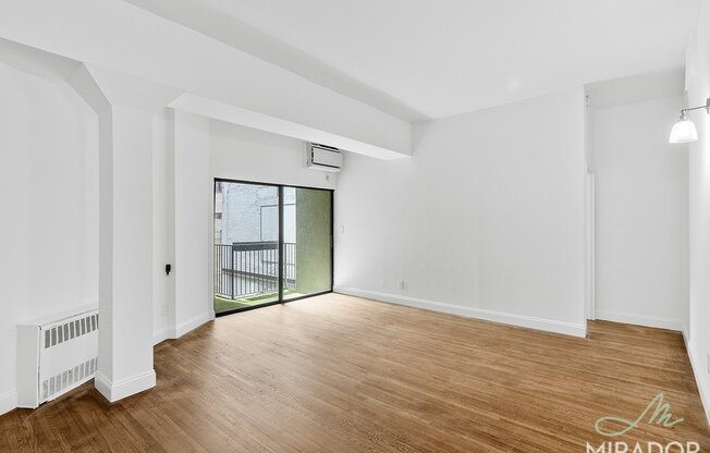 1 bed, 1 bath, $5,300, Unit 3G