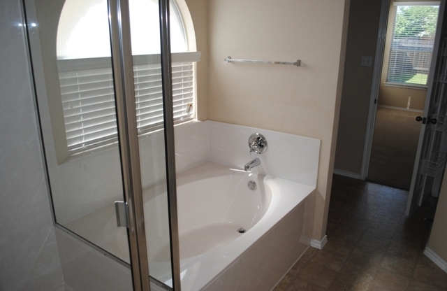 Spacious 4-Bedroom Home in Rancho Alto