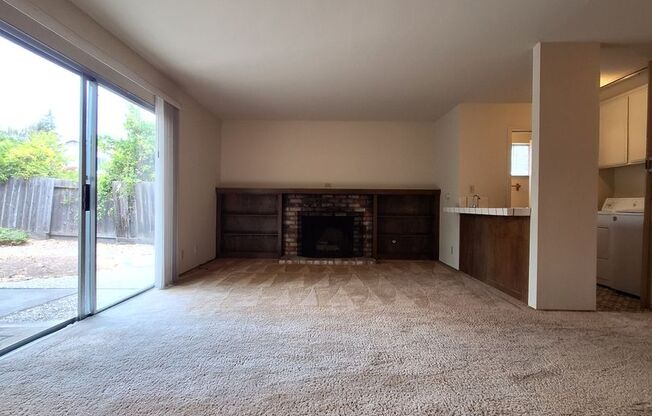 Spacious 4bd Tri-Level Home w/Central Heat, Laundry Room, & Attached Garage