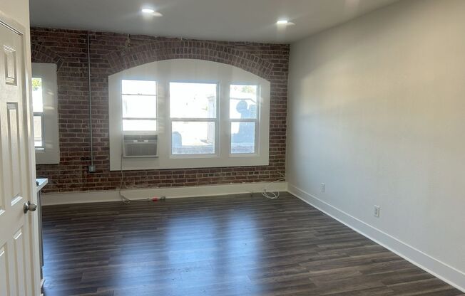 Studio, 1 bath, 400 sqft, $1,495, Unit 0310