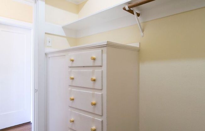 Studio, 1 bath, 500 sqft, $1,695, Unit 405