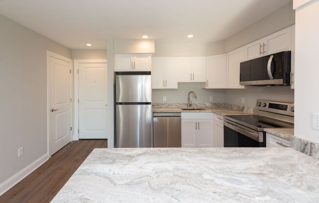 1 bed, 1 bath, 540 sqft, $1,995, Unit 201M