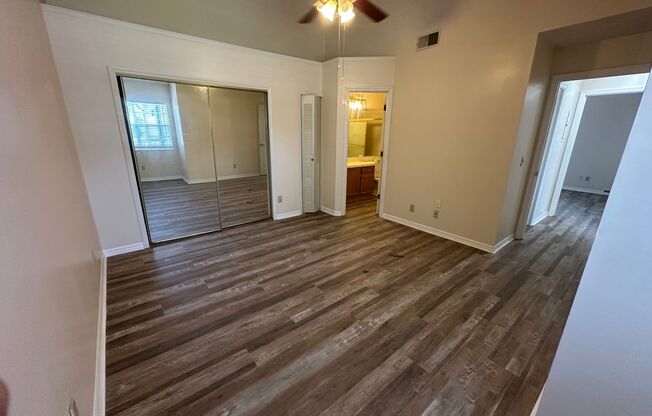 3 BEDROOMS W/2 FULL BATHS, 2nd FLOOR UNIT