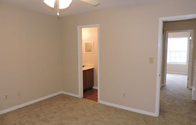 2 beds, 1.5 baths, $1,300