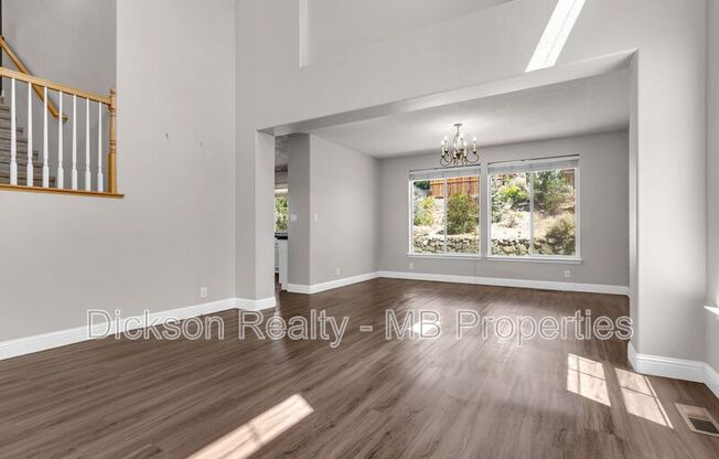 7117 HEATHERWOOD DR