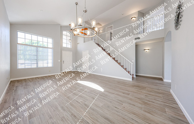6784 W LOUISE DR