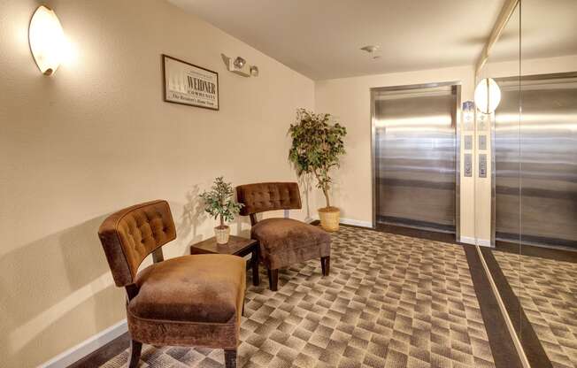 Admirals Cove Elevator