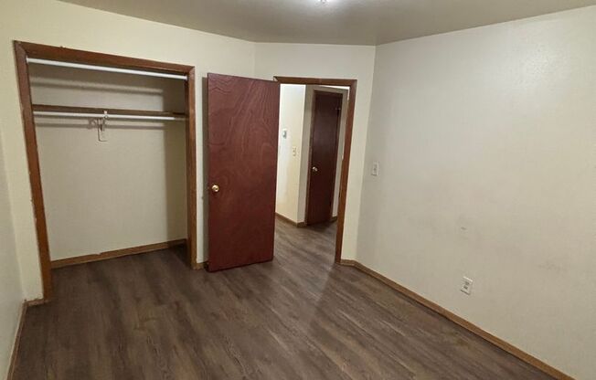 2830 W. Bobolink Ave.