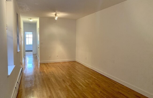 225 East Berkeley Street