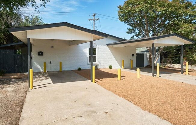 8602 Fireside Dr