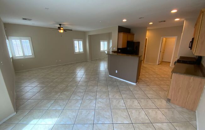 CLOSE TO N.A.F.B. GREAT FAMILY  HOME IN SUNRISE CANYON SUBDIVISION!
