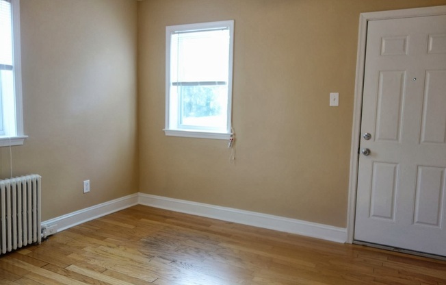 8105 Greenwood Avenue DGY LLC