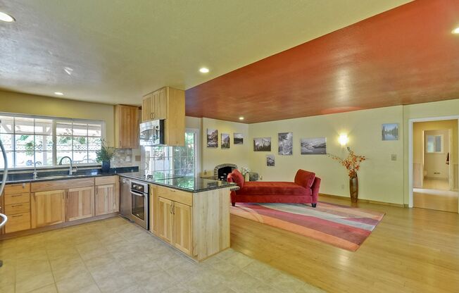 Gorgeous Three Bedroom Two Bathroom in San Jose