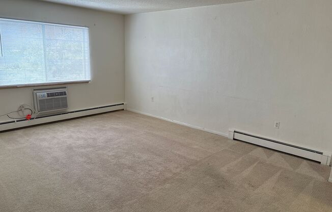 2608 House Ave - Capitol Apartments