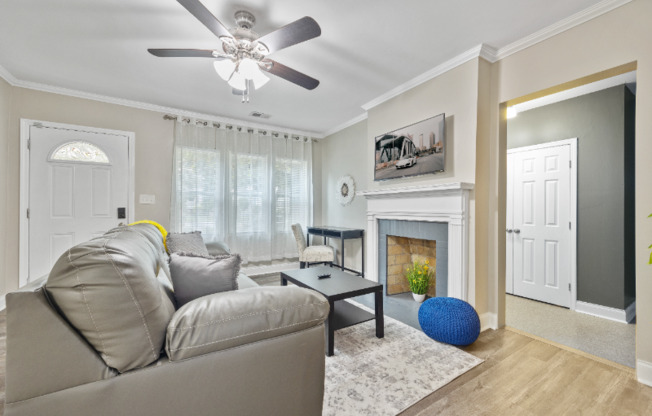 825 ERIN AVE SW