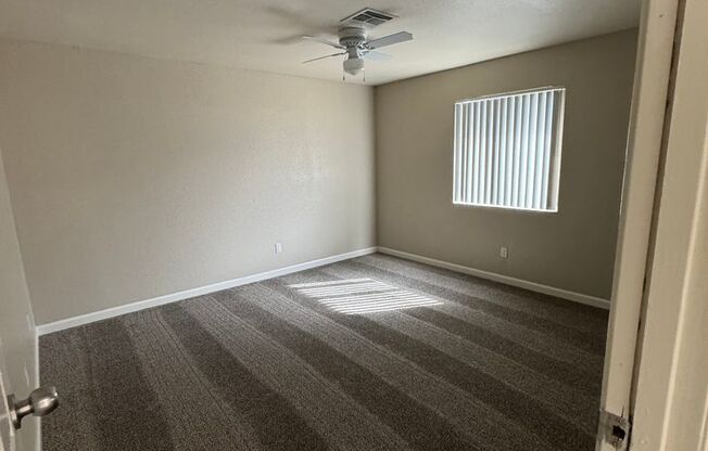 3 beds, 2 baths, 1,440 sqft, $1,899, Unit 189