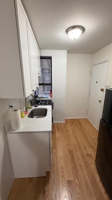 1 bed, 1 bath, $3,000, Unit 11