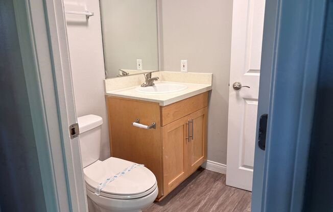 2 beds, 1.5 baths, 866 sqft, $2,695, Unit 800V3