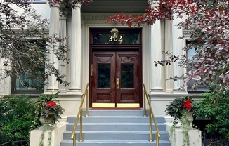 382 Commonwealth Ave 23