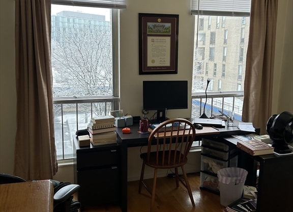 1 bed, 1 bath, 860 sqft, $2,700, Unit 407