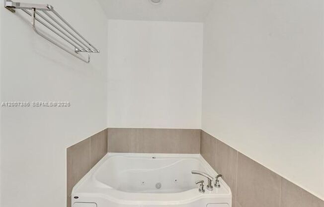 3 beds, 3 baths, 1,744 sqft, $4,800, Unit 1945 S Ocean Dr # 2101