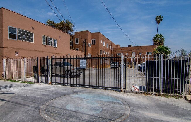 Studio, 1 bath, 121 sqft, $1,095.42, Unit 102