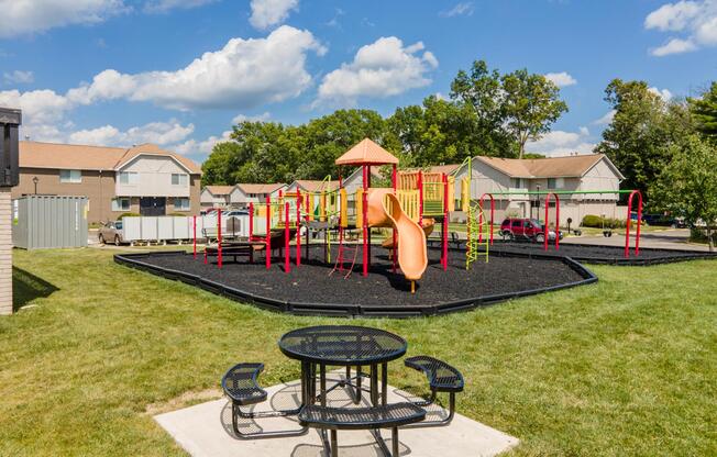 Townhomes at Fairways - Apartment Living in Whitehall, OH