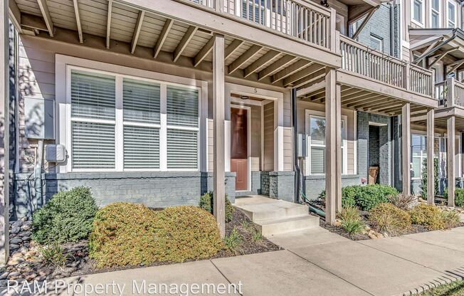 1815 Ridley Blvd #5
