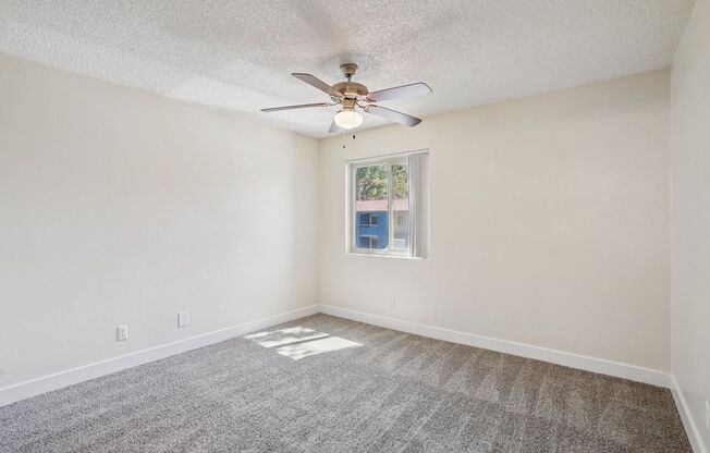 1 bed, 1 bath, 605 sqft, $1,225, Unit 1016