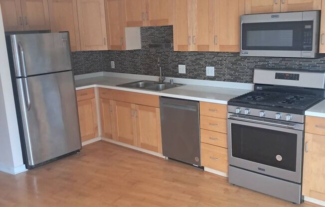 2080 N Commerce Street Unit 302