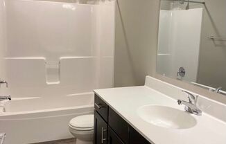 1 bed, 1 bath, 624 sqft, $975, Unit 107